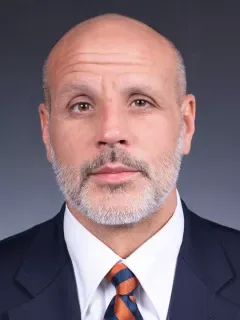 Chad Smith headshot