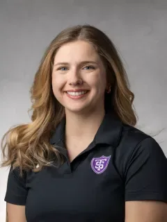 Ellen Parkey headshot