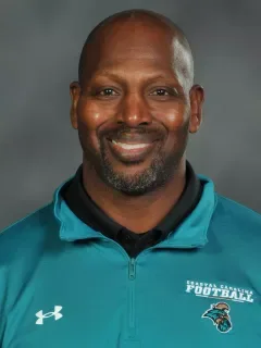 Everette Sands headshot