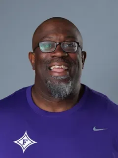Kevin Lewis headshot