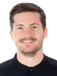 Braden Strauss headshot