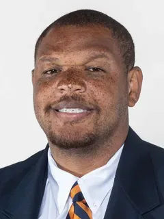 Kevin Downing headshot