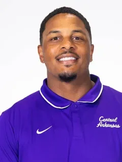 Tony Davis headshot