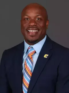 Tyrus Ward headshot