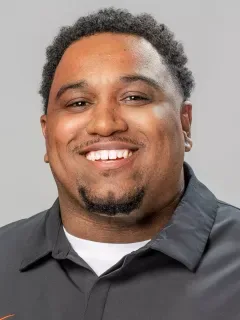 Deion Harris headshot