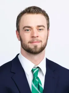 Zach Peterson headshot