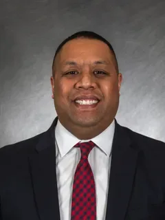 Nate Lealao headshot