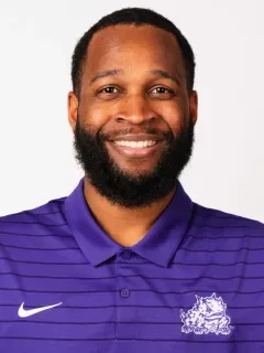 Kharyee Marshall headshot