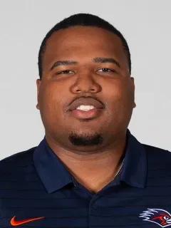 Colyn Givens headshot