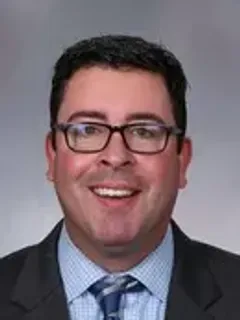 Sean McGowan headshot