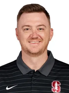 Sean Davis headshot