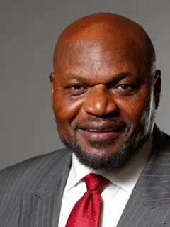 Larry Johnson headshot