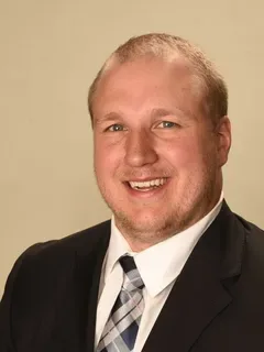 Aaron Bohl headshot