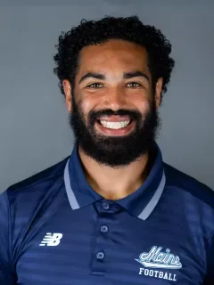 Izaiah Henderson headshot