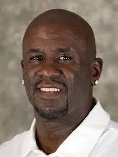 Eric Scott headshot