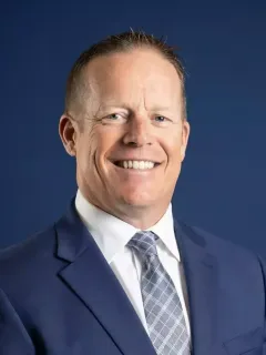 Brent Vigen headshot