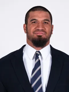 Jray Galeai headshot