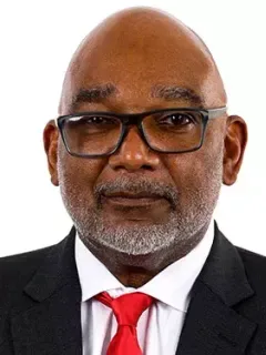 Andre Powell headshot