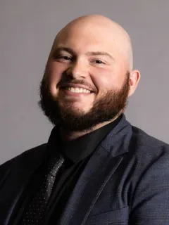 Jake Belzer headshot