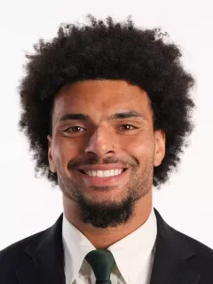 Gavin Holmes headshot