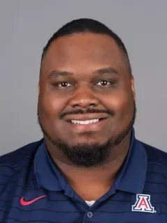 Josh Oglesby headshot