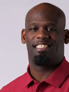 Eddie Hicks headshot