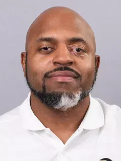 Kyle Wagner headshot