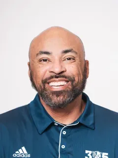 Jovan Dewitt headshot