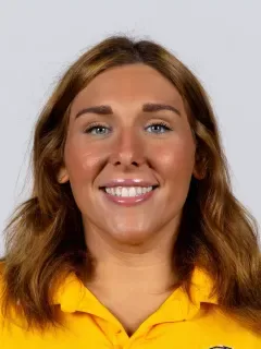 Elizabeth Toth headshot