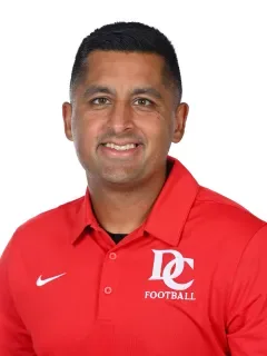 Saj Thakkar headshot