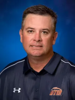 Jason Simpson headshot