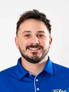 Tyler Dell headshot