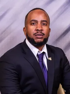 Kevin Hodges headshot