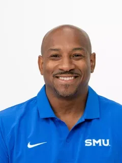Kyle Ward headshot