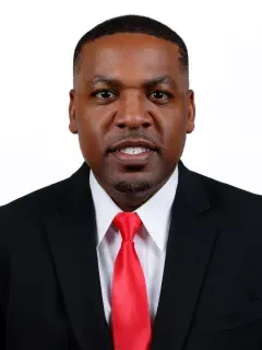 Josh Crawford headshot