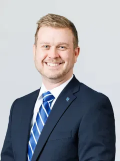 Eli Wicklund headshot