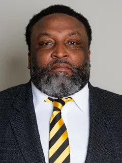 Jonathan Bradley headshot