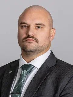 Alex Kastens headshot