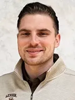 Tom Jurkovec headshot