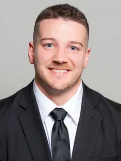 Zach Waranch headshot