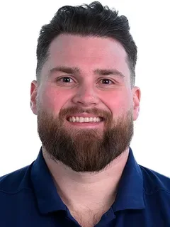 Luke Shively headshot