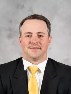 Rob Ezell headshot