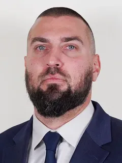 Eric Donoval headshot