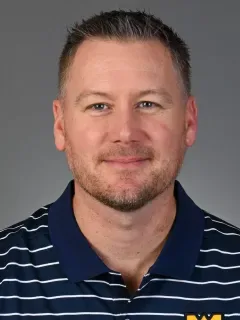 Travis Trickett headshot