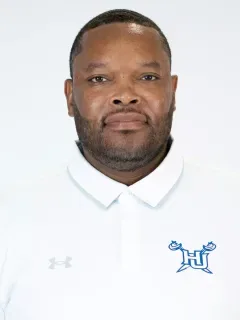 Aaron McGinty headshot
