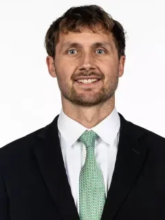 Sean Binckes headshot