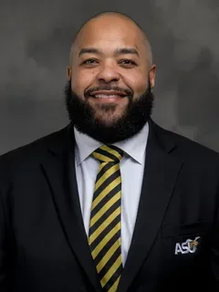 Tony Hull headshot