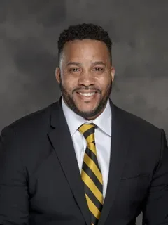 Billy Gresham headshot