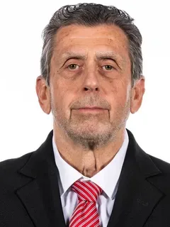 Phil Snow headshot