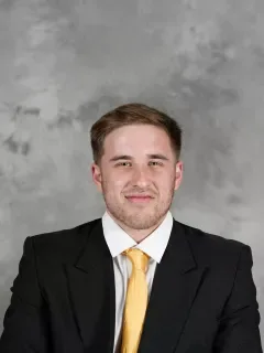 Tyler Barragan headshot